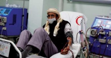 إهمال الحوثيين وفساد قادتهم يتسببان في انهيار القطاع الصحي