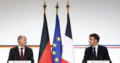 ألمانيا وفرنسا تتعهدان بدعم أوكرانيا بما في ذلك عسكريا