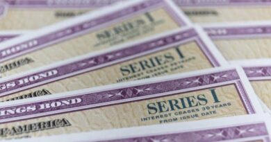 سوق السندات تتجه نحو أول اختبار كبير في 2023