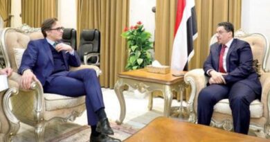 اليمن يدعو إلى دعم الحكومة الشرعية وإنهاء الارتباط الحوثي بإيران