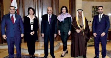 سفراء «اللقاء الخماسي»: عدم انتخاب رئيس سيرتب إعادة النظر في العلاقة مع لبنان