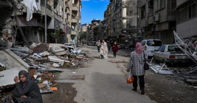 زلزال سوريا وتركيا.. نحو 12 ألف قتيل وآلاف المصابين