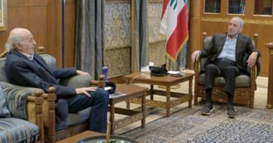 جنبلاط يعلن عن مسعى لـ«اختراق الحواجز» والتوافق على رئيس للبنان