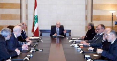 لبنان: اجتماع وزاري لبحث تداعيات الأزمة المالية على القطاع العام