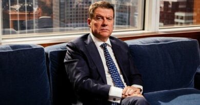 رئيس "UBS": تنفيذ صفقة دمج بنك "كريدي سويس" تواجه مخاطر