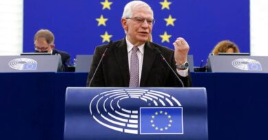 بوريل: أحبطنا مساعي موسكو لتقسيم صفوف الدول الأوروبية
