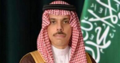 وزيرا الخارجية السعودي والبريطاني يدعوان إلى وقف إطلاق النار والتصعيد في السودان