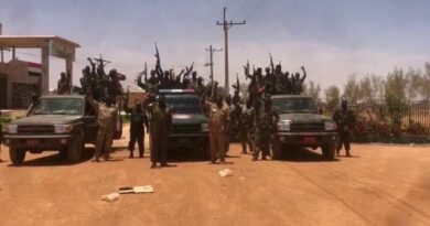 بريطانيا تبحث وضع "تخطيط محكم" لأي طارئ في السودان