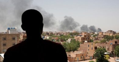 جيران السودان يدفعون الثمن بينما تتنافس القوى المتحاربة على السلطة