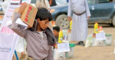 مع اقتراب العيد... حملة حوثية تستهدف الباعة المتجولين