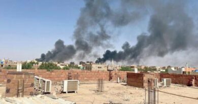 واشنطن تحض قائدي النزاع في السودان على التزام تعهداتهما بوقف القتال