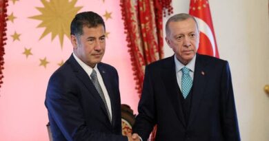 تركيا.. أردوغان يلتقي أوغان ويشدد على عودة السوريين لبلادهم