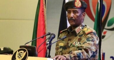 البرهان يحذر: نخشى من انتقال الحرب إلى ولايات سودانية أخرى
