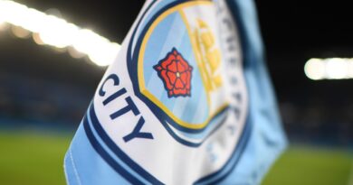 من كرة القدم إلى تجارة المخدرات.. سجن لاعب مانشستر سيتي السابق
