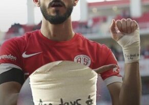 تركيا تعتقل لاعب كرة قدم إسرائيليا بتهمة دعم الحرب في غزة