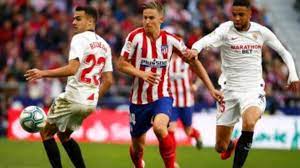 إشبيلية يرتدي شارات سوداء في مباراة أتلتيكو مدريد في ربع نهائي كأس ملك إسبانيا