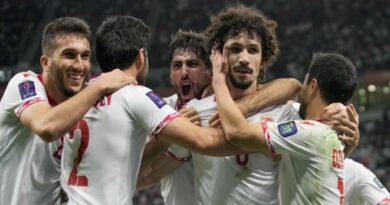 طاجيكستان تفاجئ الإمارات وتقصيها من ثمن نهائي كأس آسيا