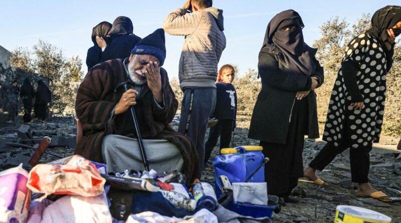 مقتل 7 فلسطينيين بغارة إسرائيلية في الضفة وزيارة بلينكن تبحث إعمار غزة