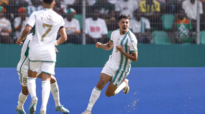 بونجاح يكشف أسباب تعثر الجزائر أمام بوركينا فاسو بكأس أفريقيا