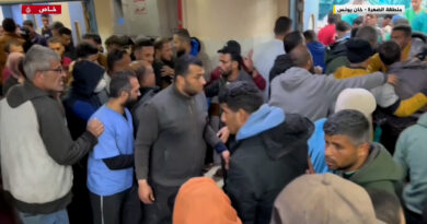 قصف إسرائيلي مكثف يخلف شهداء ومصابين غربي خان يونس
