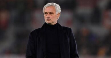 مورينيو: لا يستطيع أحد تدريب ميسي.. وتمنيت هذا اللاعب في الريال