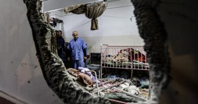 ثاني أكبر مستشفيات غزة "خارج الخدمة" بفعل القصف ونقص الوقود