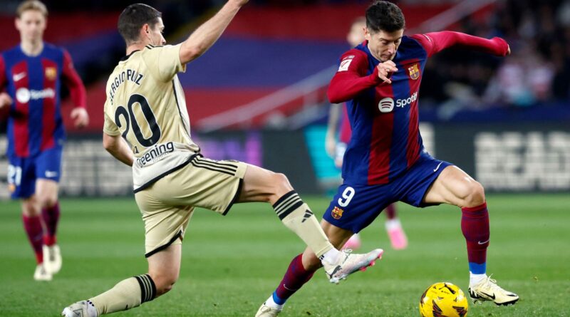 برشلونة يتعادل مع غرناطة بشق الأنفس وأتلتيكو مدريد يواصل مسلسل تراجعه