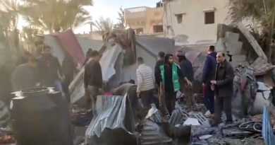 الجزيرة ترصد دمارا خلفه قصف إسرائيلي على دير البلح