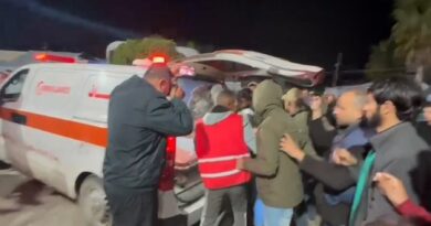 عشرات الشهداء بغارات ليلية على شمال ووسط قطاع غزة