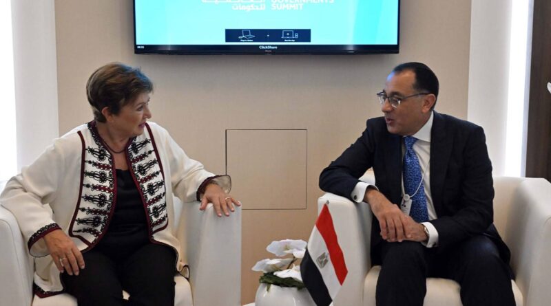 جدل في مصر بعد ربط صندوق النقد زيادة المساعدات بضغوط نازحين من غزة