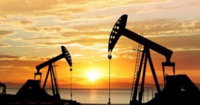 النفط يقترب من سعره المتوقع والتوترات الجيوسياسية تهدد بتغيير المشهد