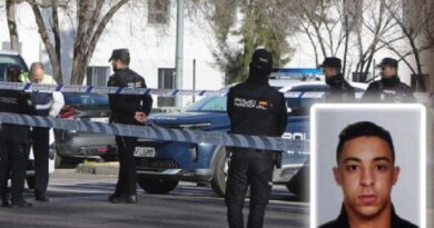مقتل لاعب كرة قدم مغربي طعنا بسكين في إسبانيا