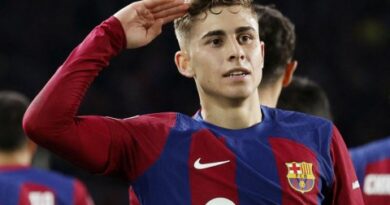 برشلونة يتأهل إلى دور الثمانية من دوري أبطال أوروبا بالانتصار 3-1 على نابولي