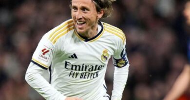 هل ينتقل مودريتش إلى الدوري السعودي؟