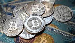 تراجع جماعي في أسعار العملات المشفرة يشمل بيتكوين