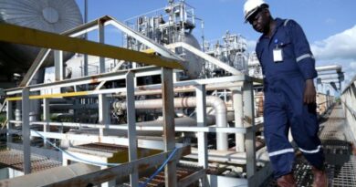 وزير مالية جنوب السودان: تضاؤل عائدات النفط يسهم في تأخر صرف الرواتب