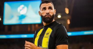 شاهد.. بنزيما يهدر ركلة جزاء للاتحاد