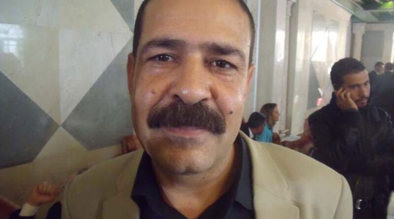 محكمة تونسية تقضي بإعدام 4 أشخاص أدينوا باغتيال شكري بلعيد