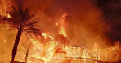حريق هائل في إستوديو الأهرام يلتهم ديكور مسلسل "المعلم" و 3 بنايات مجاورة