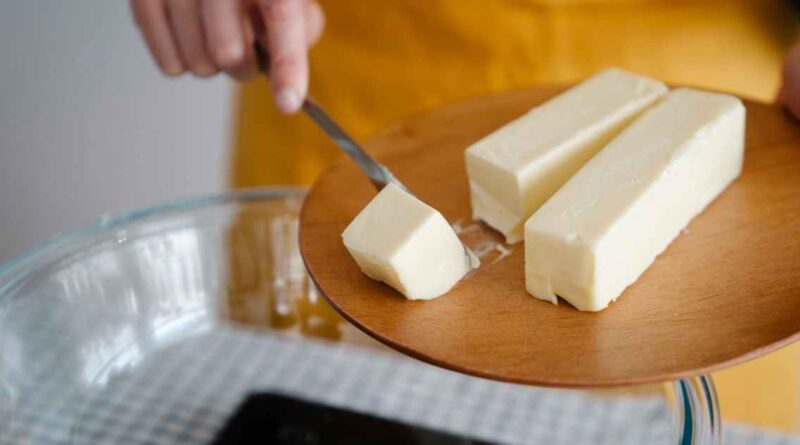 يزداد استهلاكها في الأعياد.. إليك كل ما يجب معرفته عن الزبدة